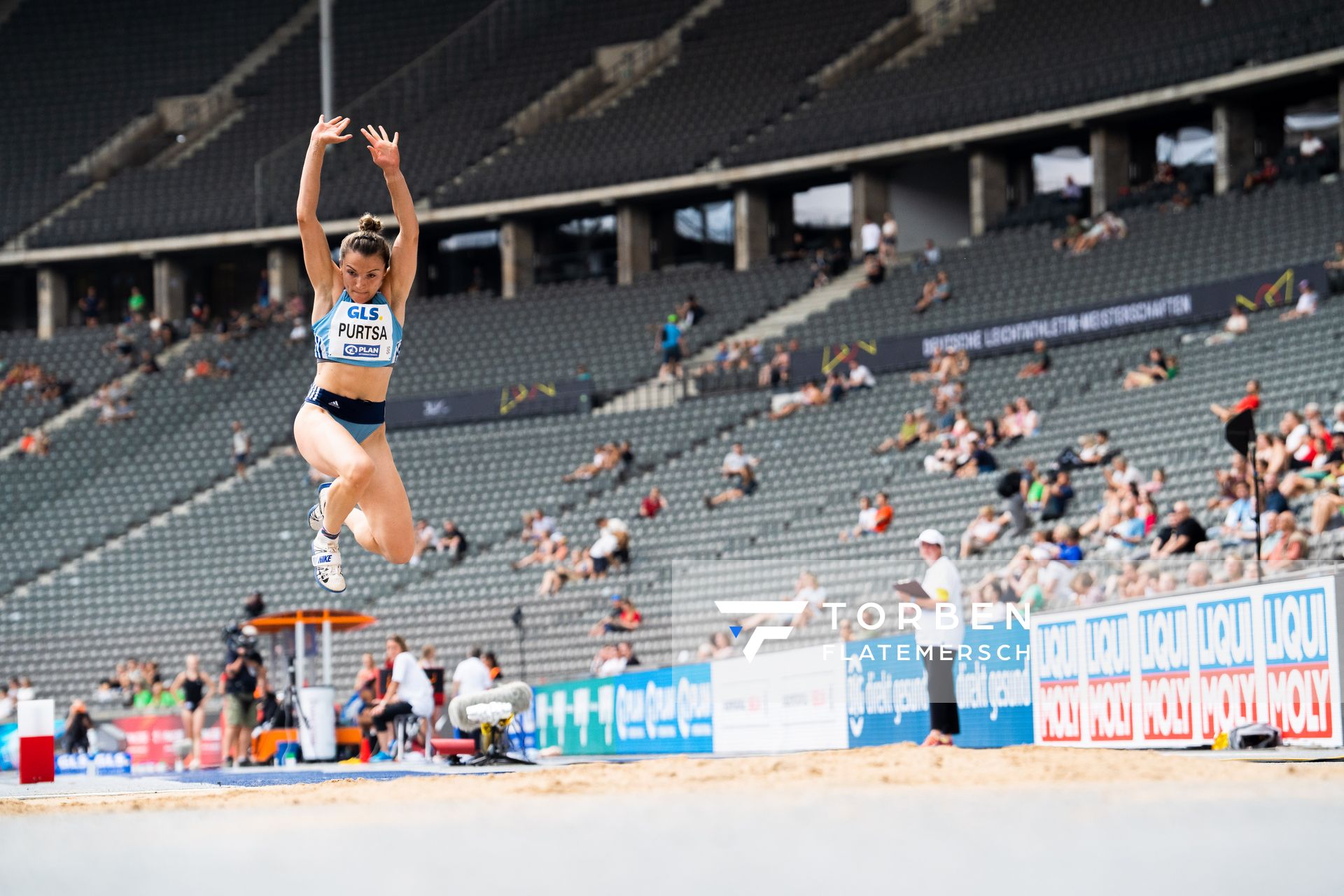 Maria Purtsa (LAC Erdgas Chemnitz) im Dreisprung waehrend der deutschen Leichtathletik-Meisterschaften im Olympiastadion am 25.06.2022 in Berlin